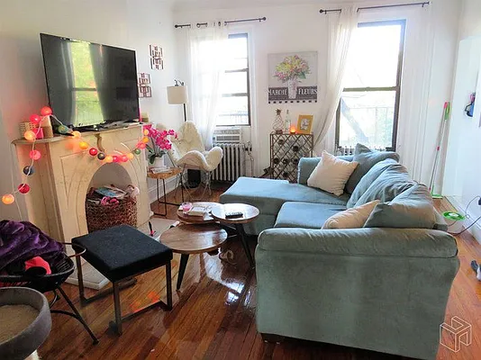 Rented by Halstead Real Estate | media 10