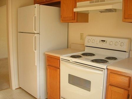 3rd image of 1322 Seminole Dr APT B
