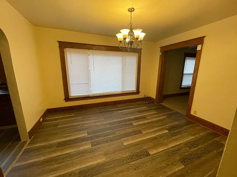 753 E 24th St #2 — Photo 8
