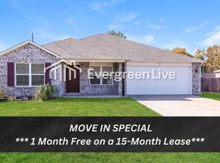 101 Westwood Dr, Jacksonville, AR 72076