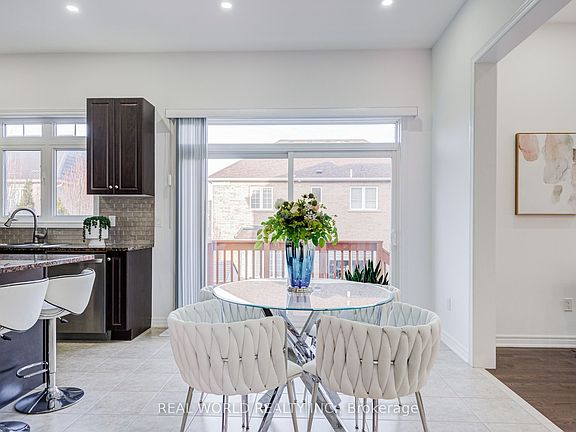 5th image of 247 Selwyn Rd