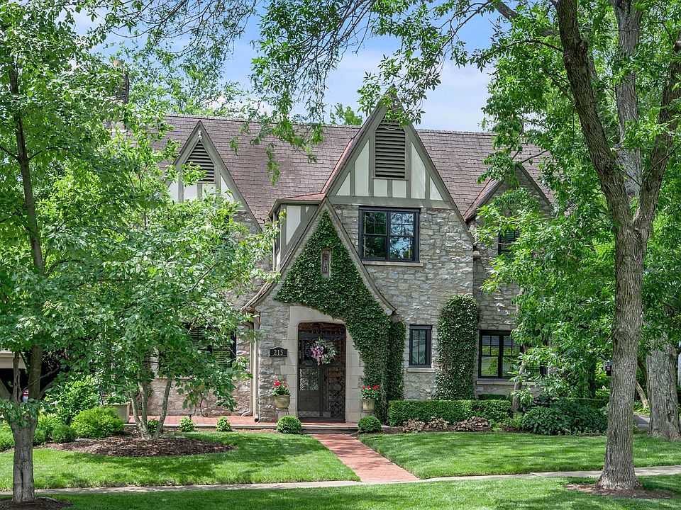 1st image of 215 Henry Clay Blvd