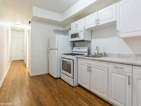 2817 W Jackson Blvd #1, Chicago, IL 60612