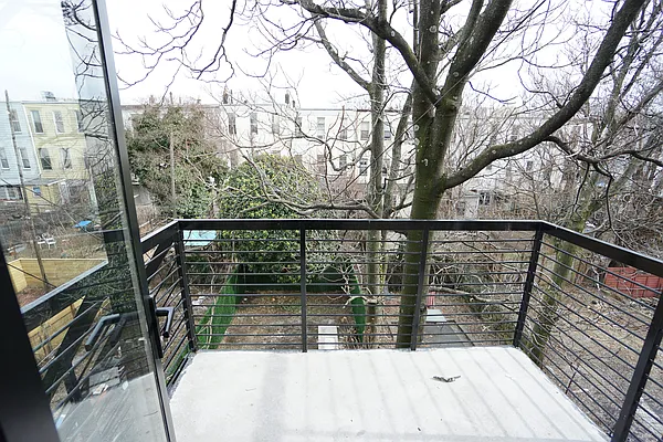 Rented by Rennit Inc. | media 43