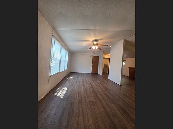 3rd image of 1958 Miller St