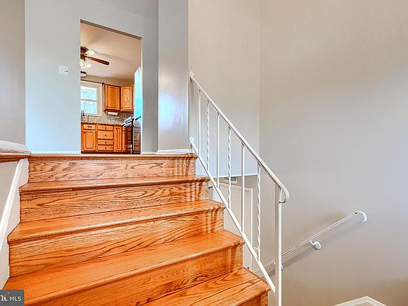 4th image of 2110 Folkstone Rd