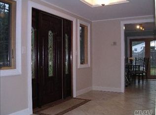 1214 Church St, Bohemia, NY 11716