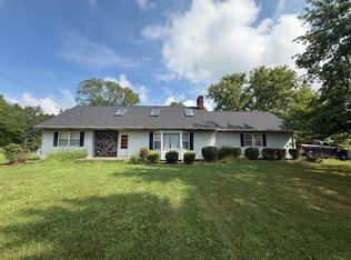 9656 Boston Rd, North Royalton, OH 44133