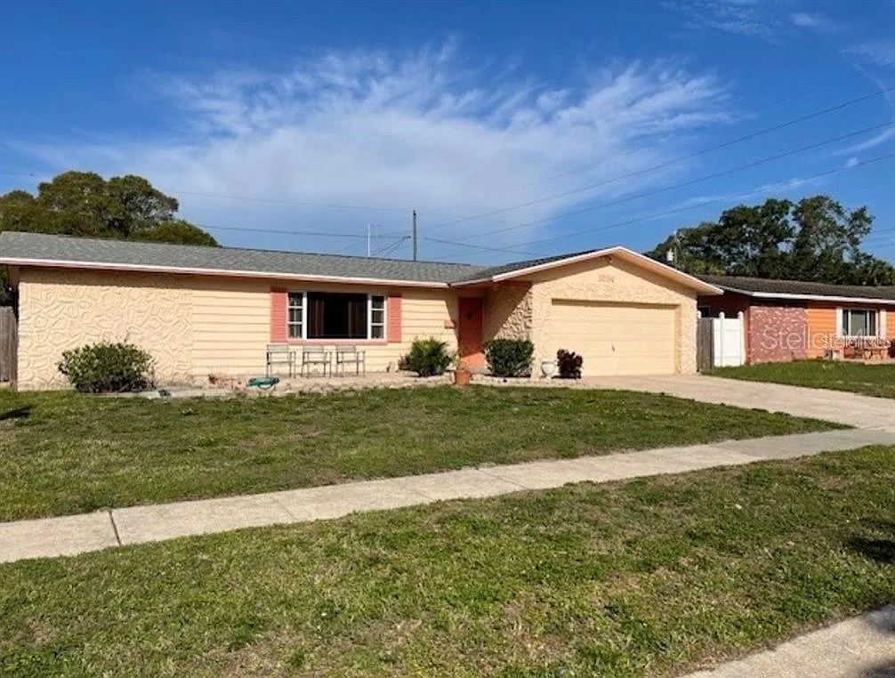 3 bed, 2.0 bath, 1503 sqft, $3,000 — Photo 1