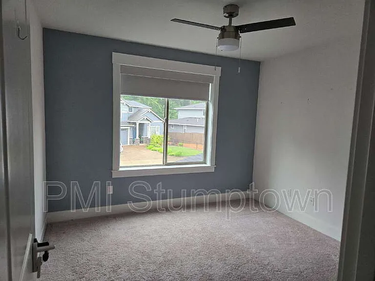 9645 SE Jeanne Rd — Photo 16