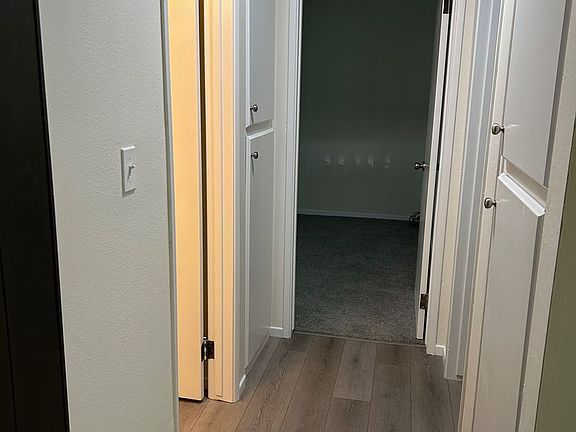 4th image of 4641 Date Ave #1