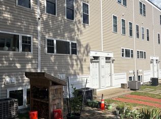 137 Glenville Ave #37, Allston, MA 02134