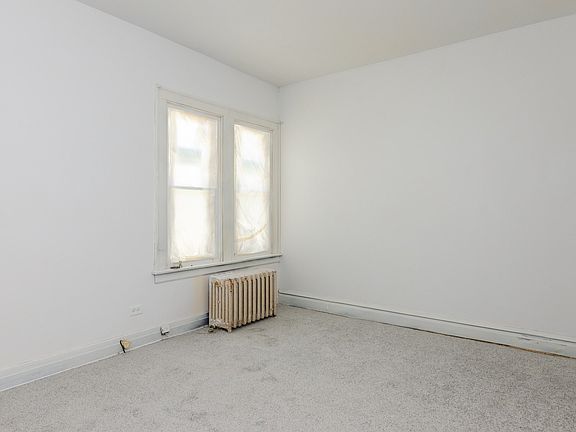 4th image of 942 S 24th Ave
