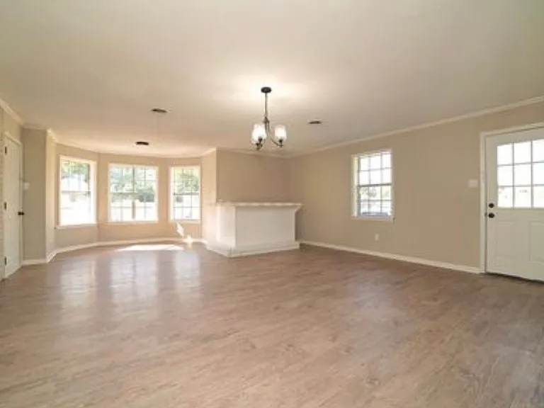 1125 N Martin Luther King Jr Rd — Photo 7