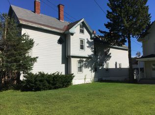 442 Hammond St, Bangor, ME 04401