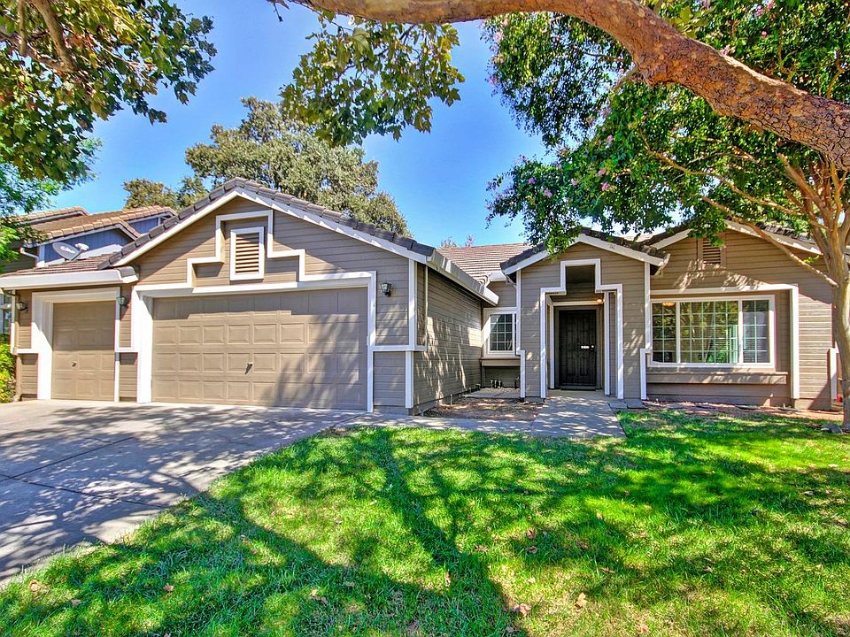 1st image of 191 S Emerald Oak Dr