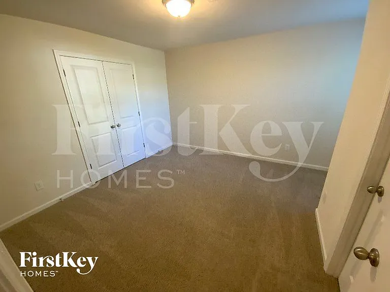 10755 Rivergate Dr NW — Photo 7