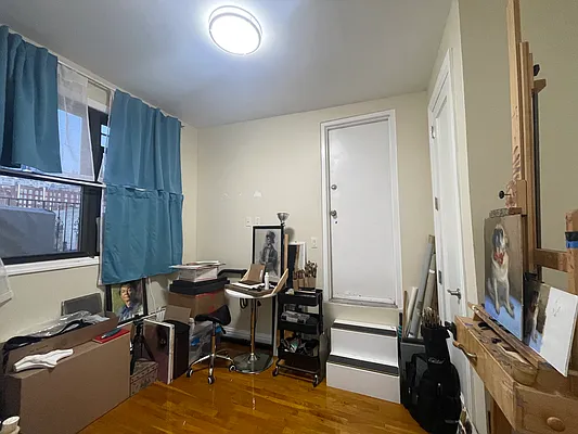 Rented by Meraki Realty LLC | media 25