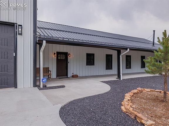 4th image of 412 Obsidian Dr