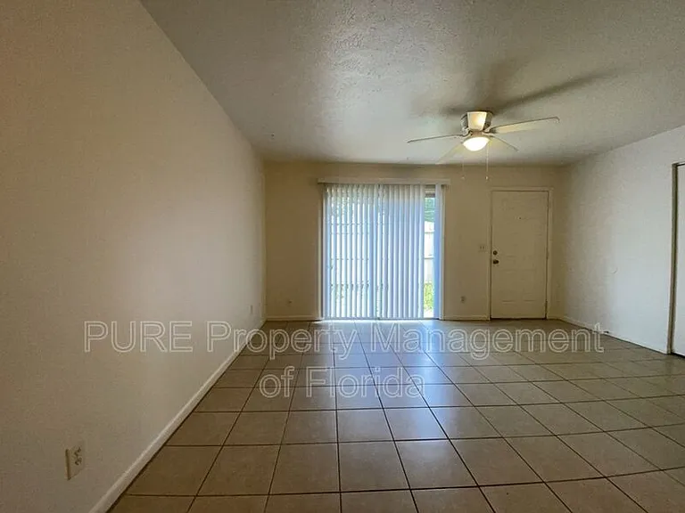 3850 SE 17th Ct #A — Photo 5