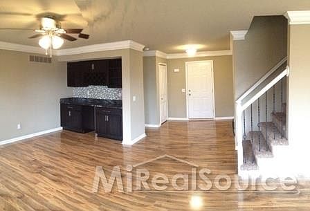 3rd image of 1655 Harvard Dr