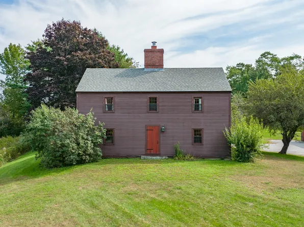 95 Middle Road, Cumberland, ME 04021