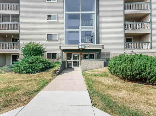 1620 48th St NW #308, Edmonton, AB T6L 5P1