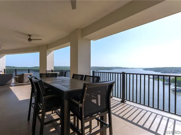 166 Captiva Dr #9C, Sunrise Beach, MO 65079