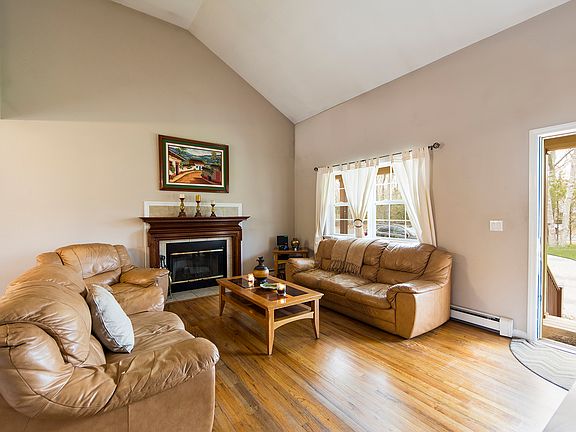 4th image of 14 Queens Ln