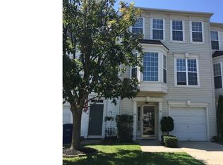 28 Weatherly Rd, Delran, NJ 08075