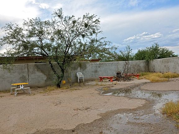 4th image of 1302 W Yavapai St