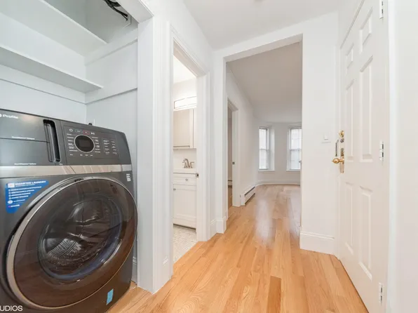 16 Clearway St, Boston, MA