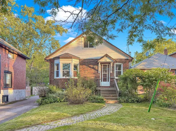 51 Arcadian Cir, Toronto, ON M8W 2Z4