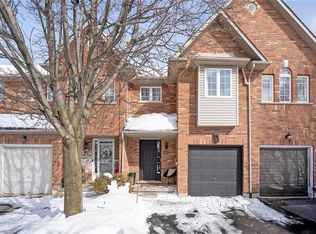 1351 Tobyn Dr, Burlington, ON L7M 4X6