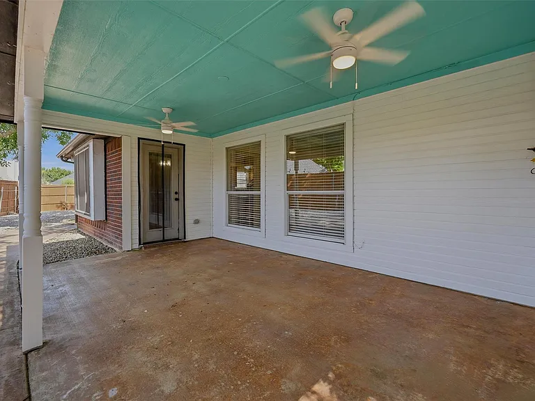 1801 Callender Hill Rd — Photo 21