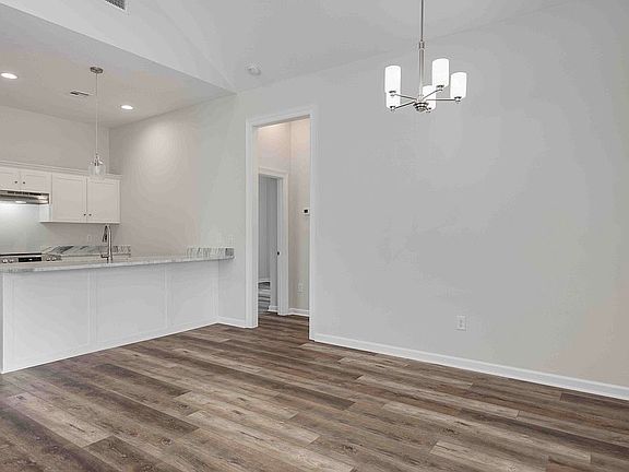 5th image of 107 Santa Marta Dr