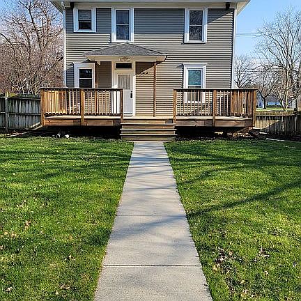 3rd image of 503 E Indiana Ave
