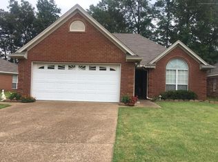 372 Northwood Hills Dr, Hernando, MS 38632
