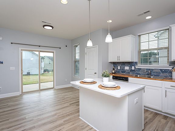 2nd image of 501 Golden Plum Ln