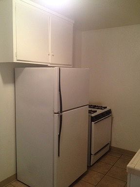 4th image of 2410 Q St APT 5