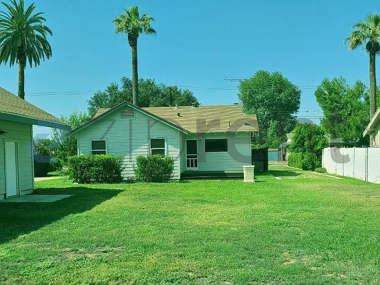 4863 Rubidoux Ave — Photo 8