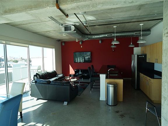 5th image of 101 N 12th St Unit 203