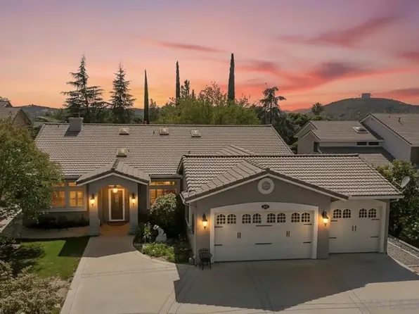 23717 Moonglow Ct, Ramona, CA 92065