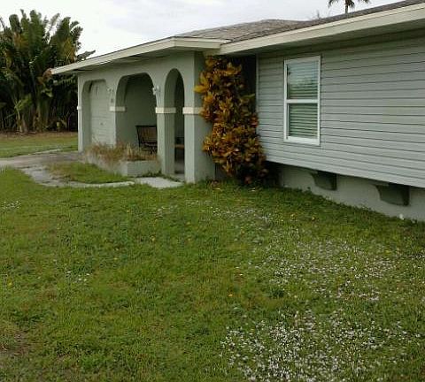 2nd image of 2409 SE Westmoreland