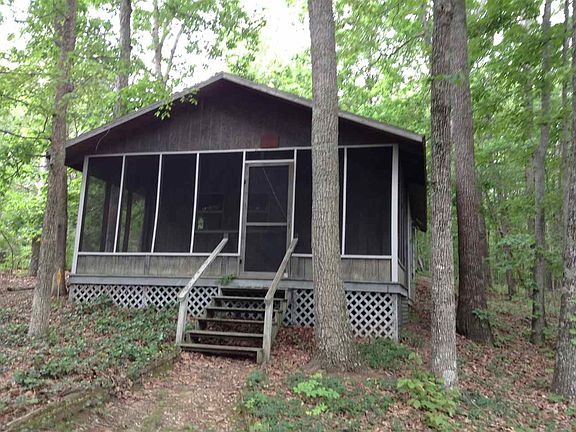 2nd image of 306 Parkview Dr