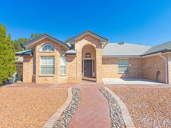 3rd image of 2266 Nancy McDonald Dr