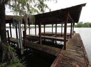 605 Smoak Bridge Cir, Warwick, GA 31796