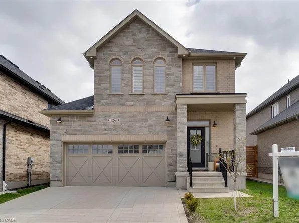 126 Forest Creek Dr, Kitchener, ON N2R 0M1