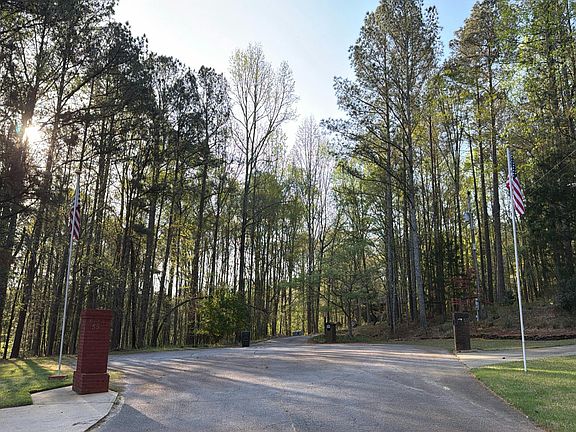 4th image of 70 Rainey Ridge Dr