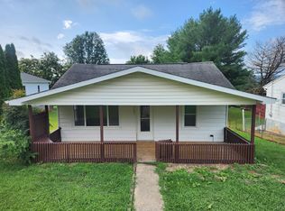 3421 Lightwood St, Kingsport, TN 37660